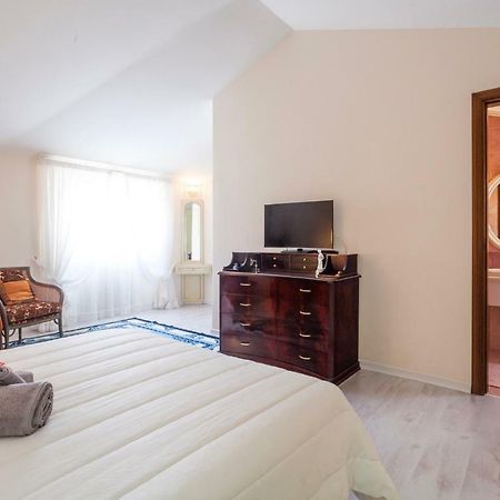 Tony Home Olbia Exterior foto